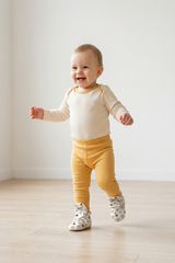 Daisy Baby Booties – Soft Non-Slip Floral Cotton Slippers for Baby Girls