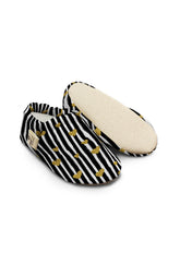 Kokopatik Organic Cotton Baby Booties – Non-Slip Sole, Newborn Booties, Home & Nursery Shoes, Gold Heart Pattern Booties