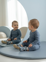 Kite Pattern Slippers, Non-Slip Sole, Organic Cotton Lined, Unisex Baby Slippers